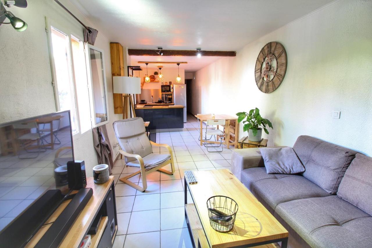 Appartement avec jacuzzi et a 2km des plages Toulon Extérieur photo